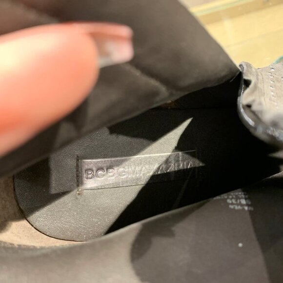 BCBG MaxAzria Grigio Studded Kid Suede Leather High Heel Bootie Grey - Size 9 - Picture 7 of 7